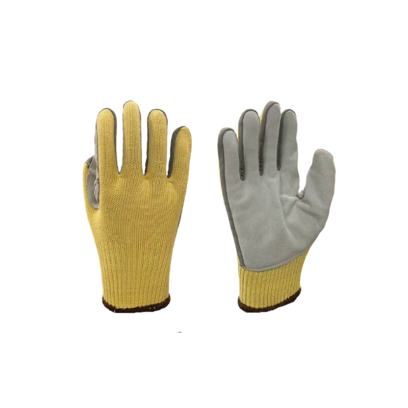 Gants en cuir de vachette pleine fleur ajustés à la paume en aramide